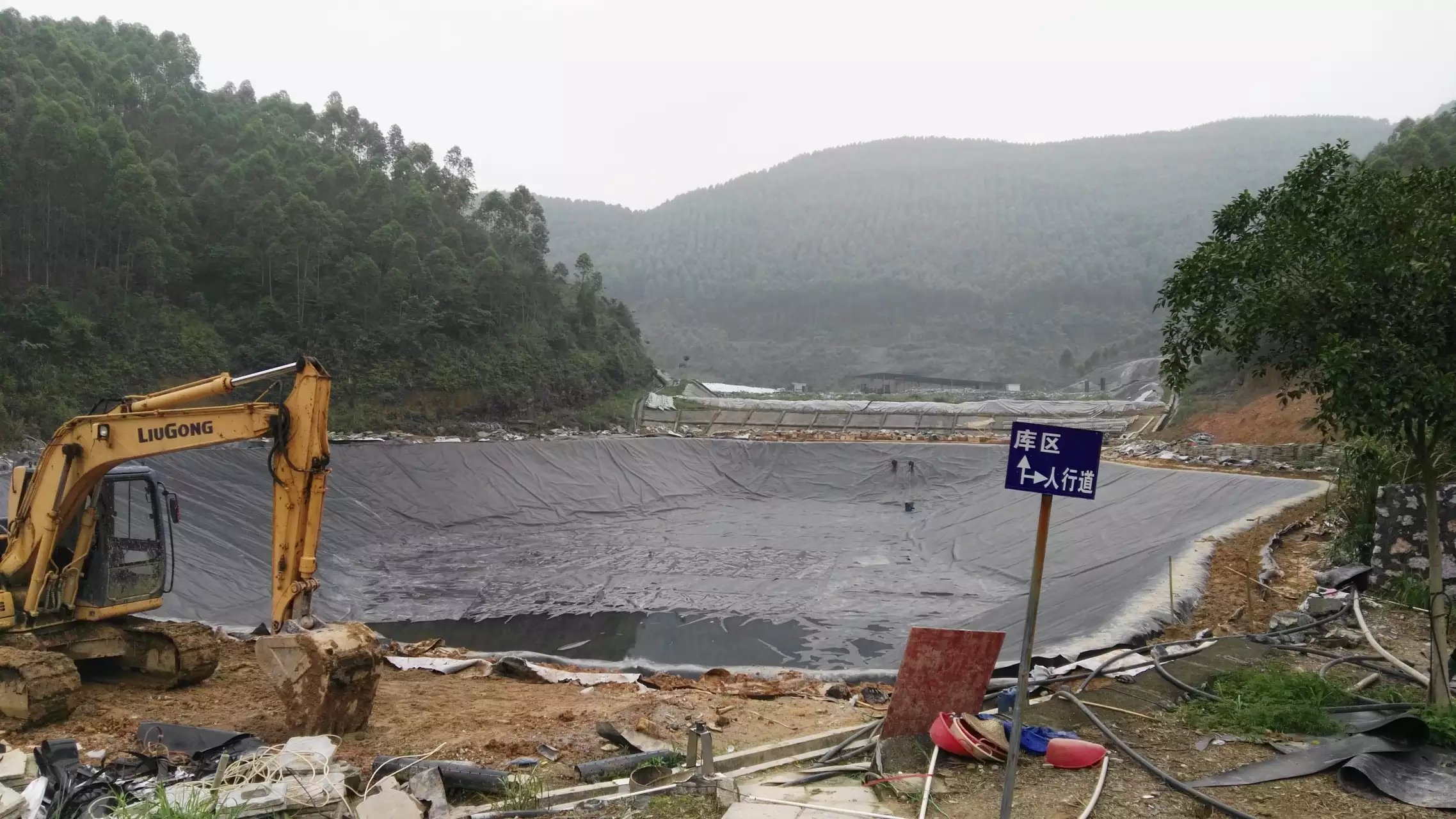 河池市罗城垃圾场土工膜案例